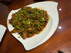 怪味牛柳-恩宏德餐馆(平山道店)