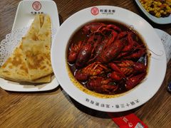 -叶派龙虾•招牌香辣蟹·海鲜(中海国际店)
