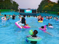 -欢乐水魔方水世界