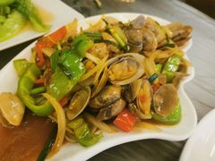 -覃记海鲜美食餐厅