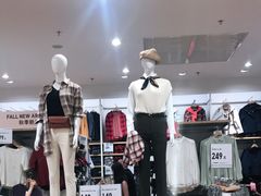 -优衣库(东莞东城万达广场店)