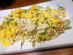 茉莉花炒鸡蛋-云海肴·汽锅鸡·云南代表菜(天山百盛优客店)