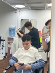 -乾健·烫染·接发SALON