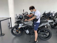 -北京华德宝宝马4S店(朝阳店)