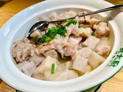 香芋蒸排骨-费大厨辣椒炒肉(皇庭广场店)