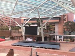 -香港理工大学