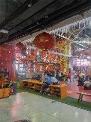 -嗨翻Hi-Fun竞技主题乐园·蹦床团建生日聚会(五棵松华熙店)