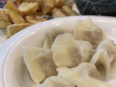 -悦府东北私房菜·饺子王·铁锅炖(长白山万达店)