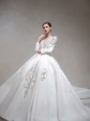 -洋洋婚纱品牌集合店