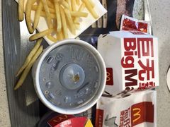 -麦当劳(台州路桥DT店)