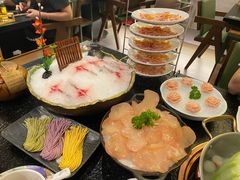 -得意咚瓜·顺德鱼生·冬瓜火锅(深圳首店)