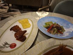 -浅深(世茂滨江精品店)