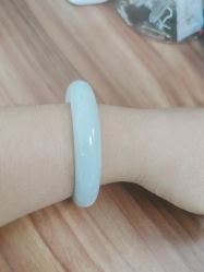 -北京七彩云南翡翠珠宝旗舰店(月坛店)