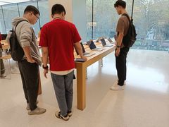 -Apple零售店(玄武湖店)