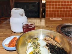 全州海苔牛肉拌饭-明洞阿姨·韩式酱蟹烤肉·创意料理(三元桥店)