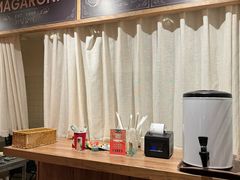 -玛格萝妮比萨屋(陆家浜路店)