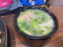-陈老斯呼尔嗨吃烧烤(科巷店)