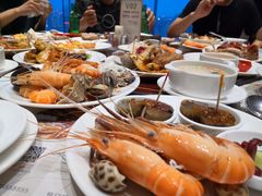 -荣誉国际酒店-云顶旋转餐厅