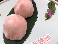 蟠桃雪媚娘-十二粤味·顺德菜·烧鹅点心(五四广场店)