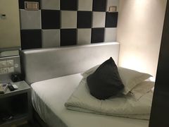 -Zsmart智尚酒店(上海北外滩四川北路东宝兴路地铁站店)