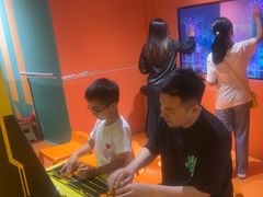 -不可思议减压馆·解压博物馆·摔碗发泄·团建定制