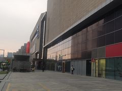-上海世纪汇广场