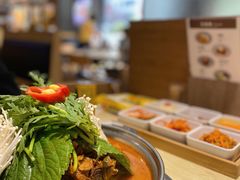 辣白菜脊骨火锅-韩香福脊骨汤锅(上杭路店)