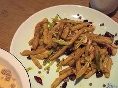 -深巷家味馆.湖北头牌红烧鱼头拌饭(黄陂店)