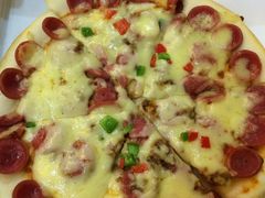 -爱8寸披萨(兴化东方商厦店)