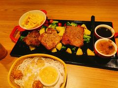 -必胜客(阿罗海店)