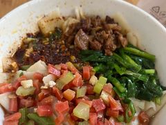 -令氏家外家周秦食府(高新店)