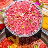 在火锅店吃冰沙卤味吃到爽⁉️体验感真的太绝
