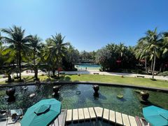 -三亚湾海居铂尔曼度假酒店