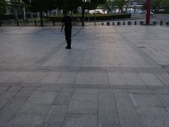 -新田360广场(上海华侨城店)