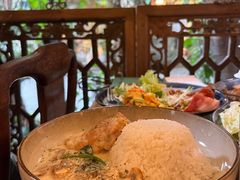 奶油蘑菇菠菜脆脆鸡扒饭-西关84·History·Art·Cafe