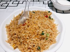 蛋炒饭-庞家烧烤客栈(炮台山店)