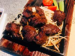 -穹六人间 people 6(岳阳路店)