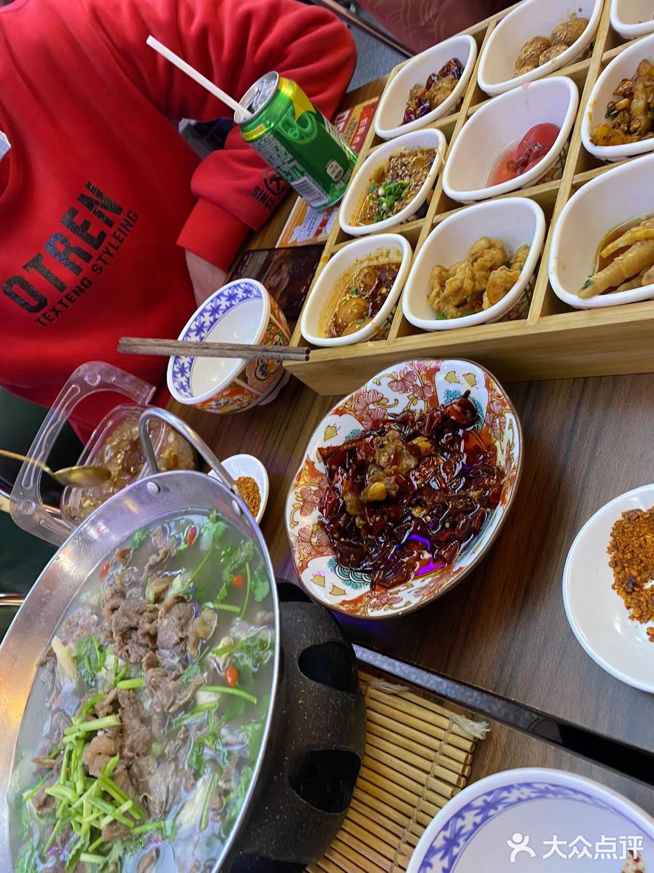 魔都翘脚牛肉嗲