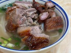 -香辉食馆(新兴路店)