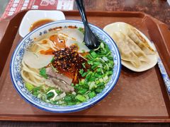 -陇尚人家中国蘭州牛肉面(高新万达店)