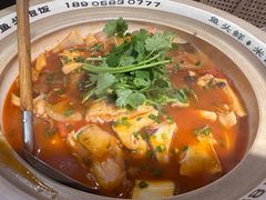 -魏铭鱼头捞饭(嘉善店)