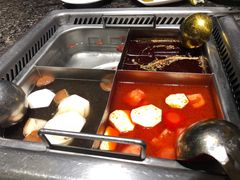 四宫格火锅-海底捞火锅(龙岗星河COCO Park店)