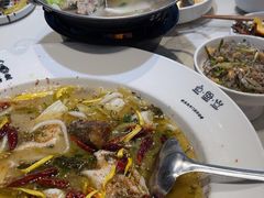 -渔语鱼酸菜鱼新川菜(来福士店)