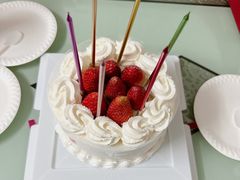 -红宝石·鲜奶小方·海派西点房(四平店)