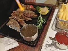 -豪客来牛排(人民东路店)