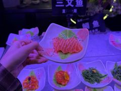 -领鲜活海鲜榴莲自助火锅(东门店)