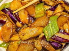 -山河屯铁锅炖·非遗铁锅炖(华强北店)