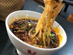 -秦云老太婆摊摊面(磁器口店)