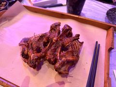-夜火烤摊·东北烧烤酒场·老杨小黄鱼