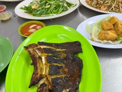 -明记烧鱼美味店